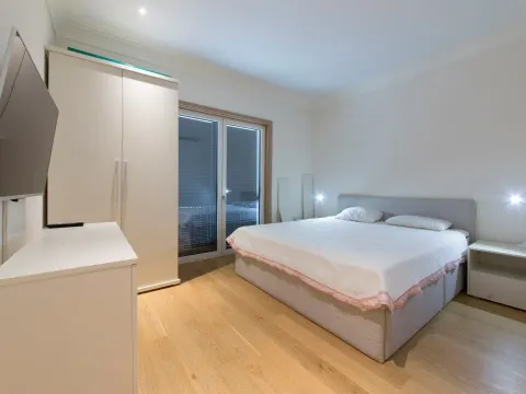 Prodaja, trosoban stan, 167m², Porto Montenegro, Tivat - image 14