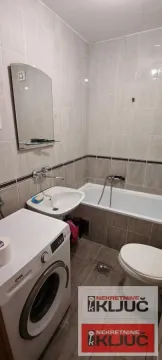 Izdavanje, jednosoban stan, 30m², Socijalno, Novi Sad Sve Podlokacije - image 7