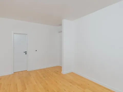 Sale, three bedroom apartment, 128m², Centar, Bar - image 2