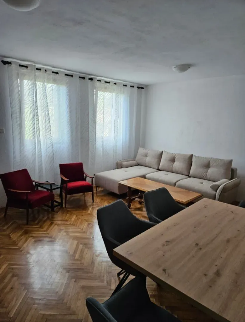 Rent, house, 90m², Brdišta, Tivat