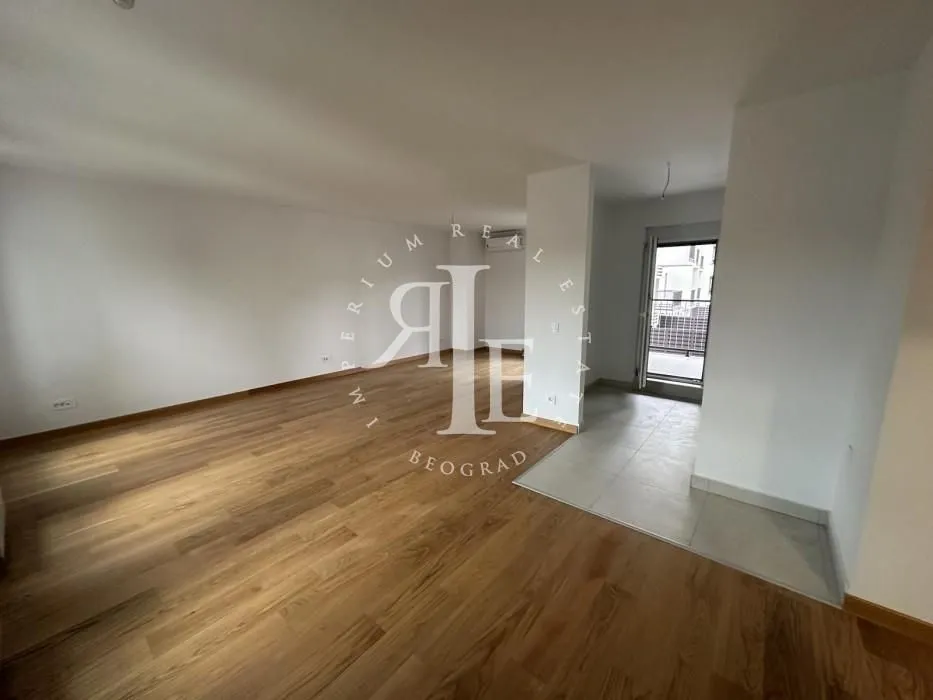 Prodaja, trosoban stan, 84m², Tošin bunar, Novi Beograd Sve Podlokacije
