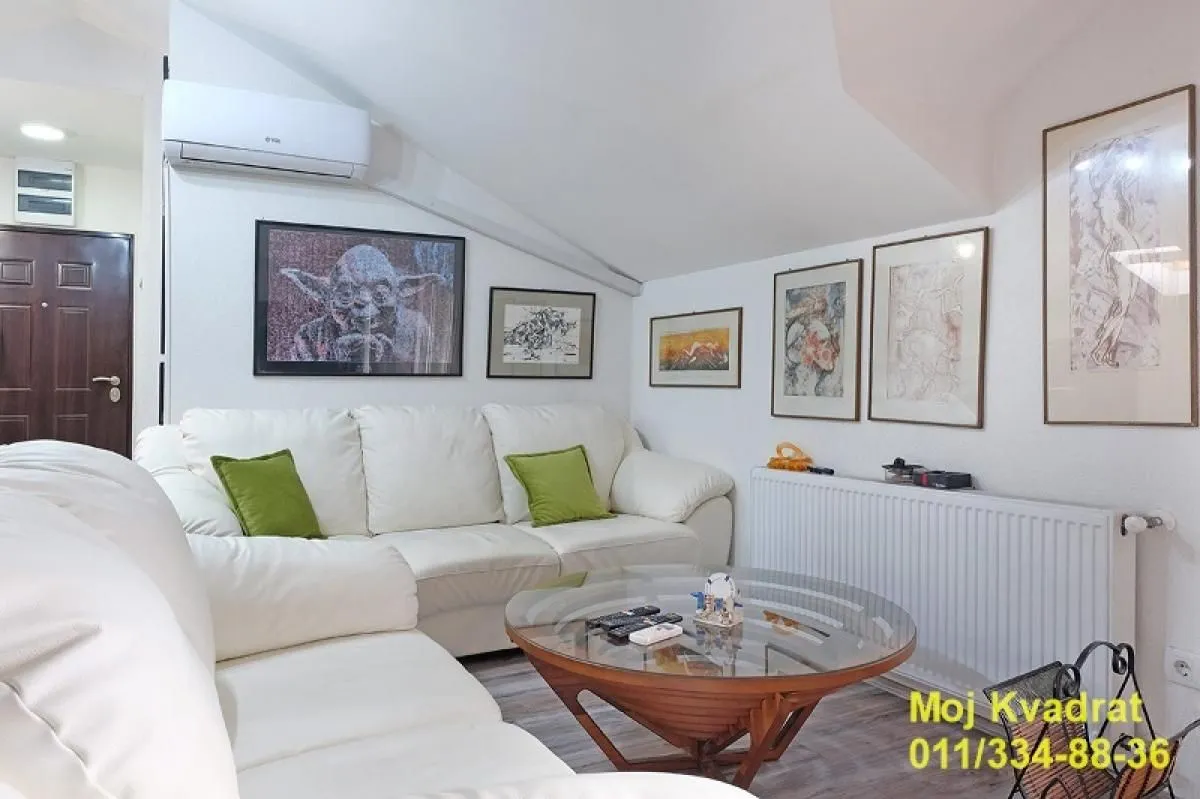 Prodaja, trosoban stan, 75m², Veliko Gradište, Srbija