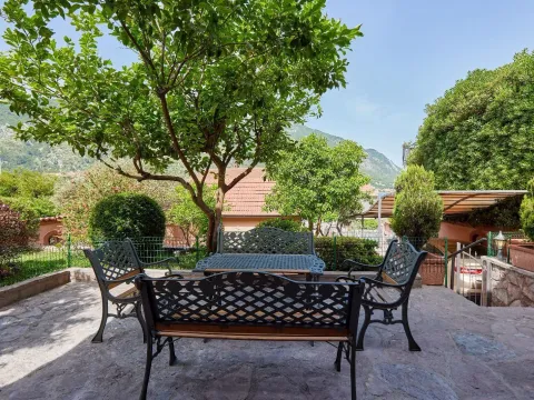 Prodaja, kuća, 120m², Dobrota, Kotor - image 2