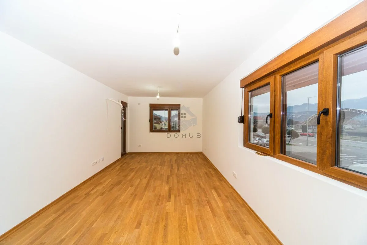 Prodaja, stan, 56m², Stari Aerodrom, Podgorica