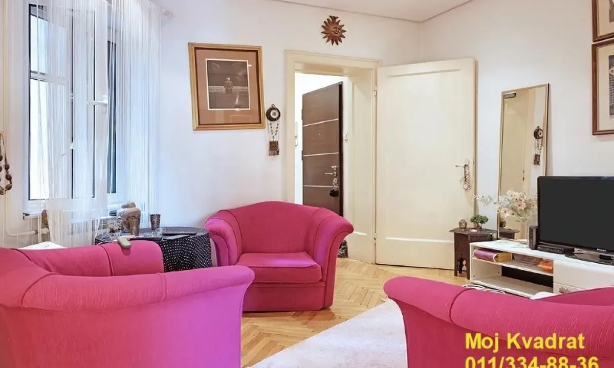 Prodaja, jednosoban stan, 48m², Kalenić Pijaca, Vračar Sve Podlokacije