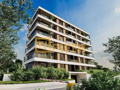 Sale, one bedroom apartment, 40m², Šušanj, Bar - image 1