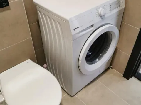 Izdavanje, dvosoban stan, 40m², Liman 4, Novi Sad Sve Podlokacije - image 7