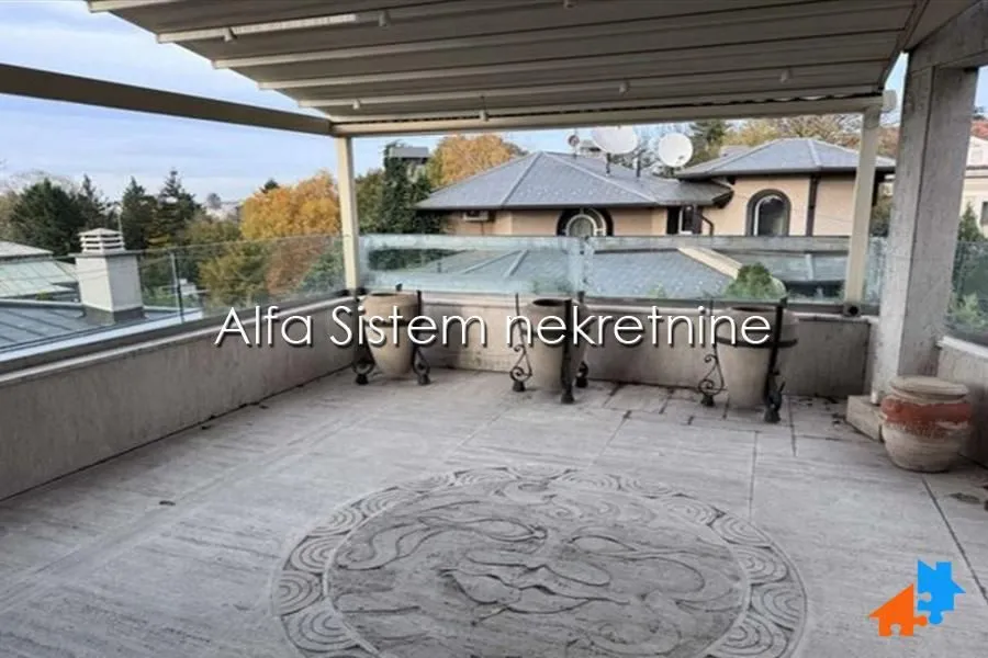Izdavanje, stan, 220m², Savski Venac, Beograd