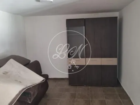 Rent, house, 83m², Zemun Gornji Grad, Zemun Sve Podlokacije - image 3