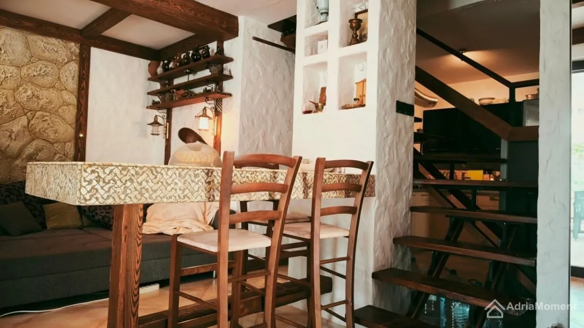 Prodaja, trosoban stan, 91m², Bigova, Kotor