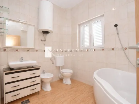 Prodaja, trosoban stan, 114m², Đenovići, Herceg Novi - image 4