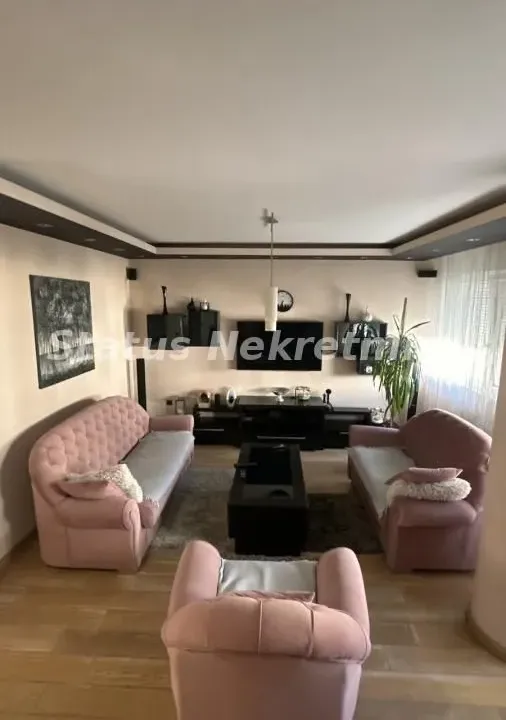 Rent, apartment, 126m², Adamovićevo Naselje, Novi Sad Sve Podlokacije
