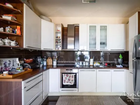 Sale, house, 252m², Šušanj, Bar - image 12