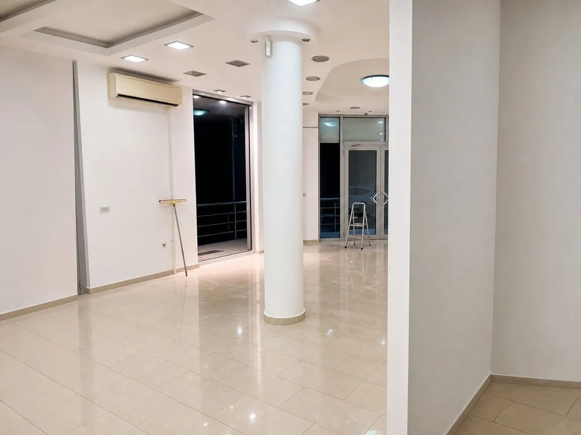 Rent, office space, 46m², Budva, Crna Gora