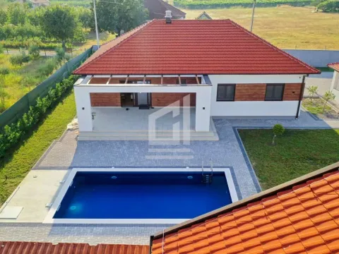 Prodaja, kuća, 200m², Podgorica, Crna Gora - image 7