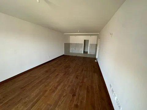 Prodaja, trosoban stan, 126m², Tološka šuma, Podgorica - image 9