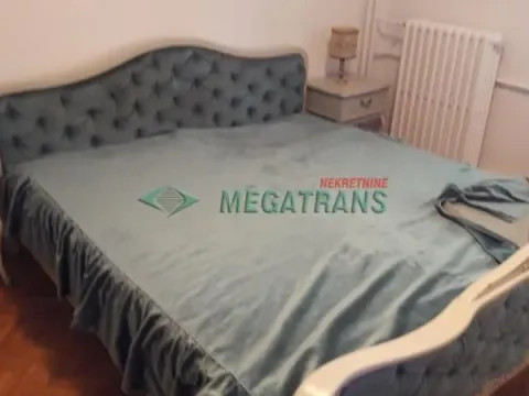 Izdavanje, trosoban stan, 100m², Centar, Novi Sad - image 13