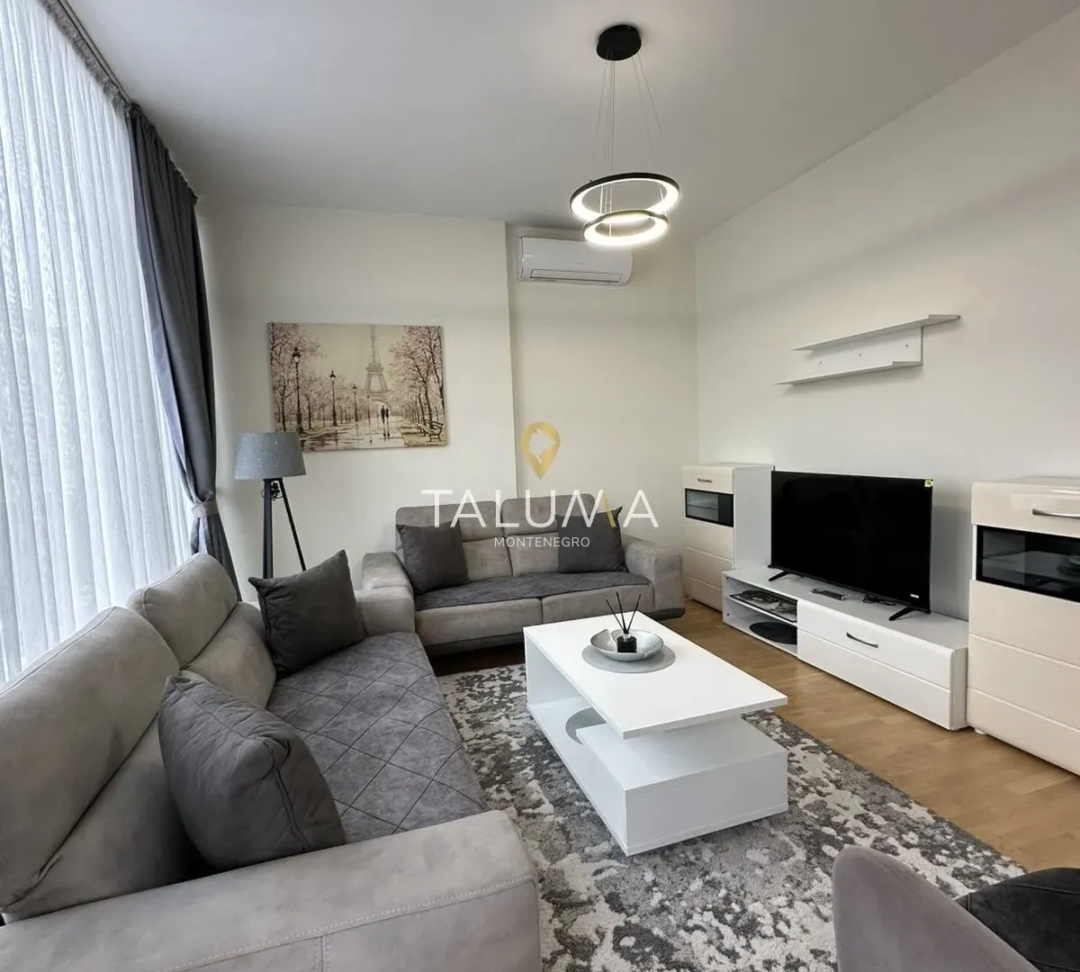 Izdavanje, dvosoban stan, 68m², Blok 9, Podgorica
