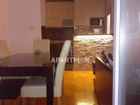 Izdavanje, trosoban stan, 83m², Voždovac Sve Podlokacije, Beograd - image 4