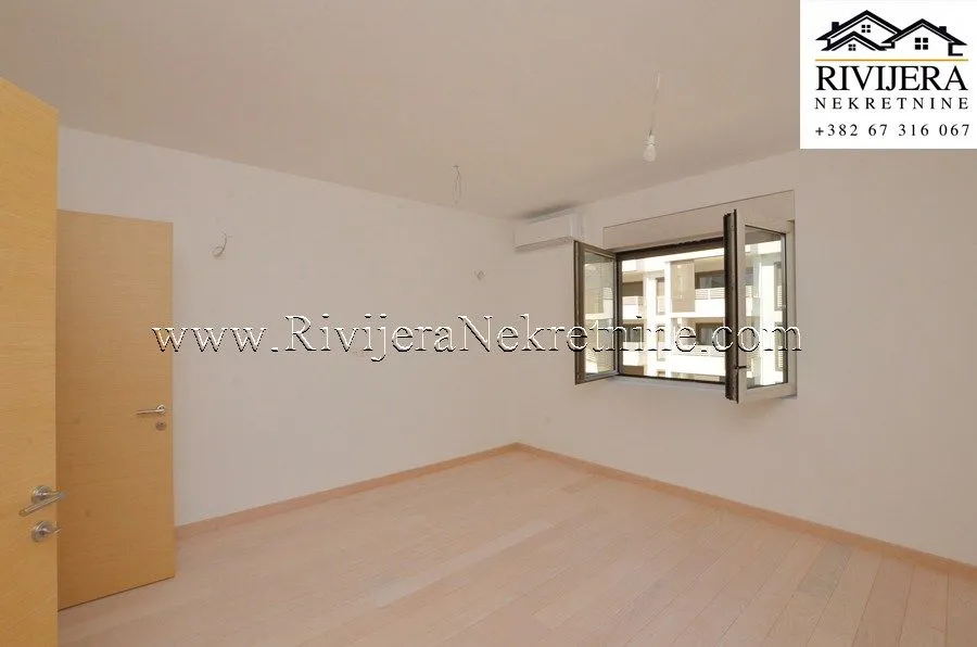 Prodaja, dvosoban stan, 83m², Igalo, Herceg Novi