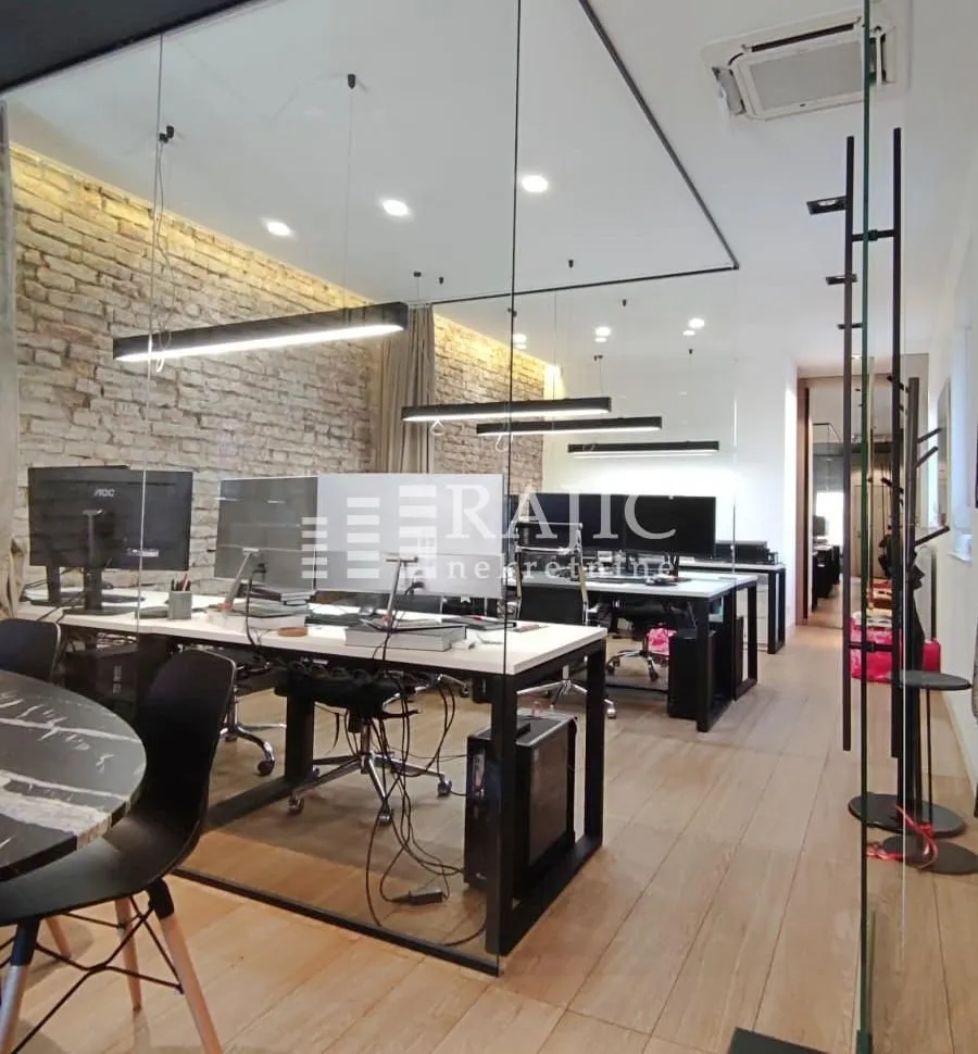 Rent, office space, 45m², Lion, Zvezdara Sve Podlokacije