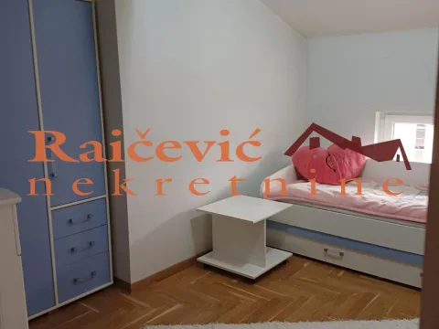 Sale, three bedroom apartment, 84m², Zemun Gornji Grad, Zemun Sve Podlokacije - image 15