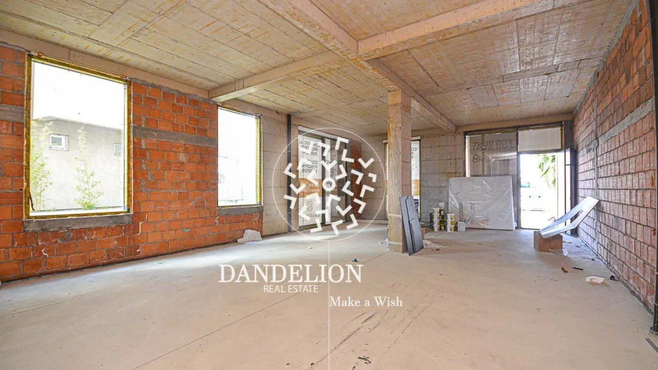 Izdavanje, poslovni prostor, 103m², City Kvart, Podgorica