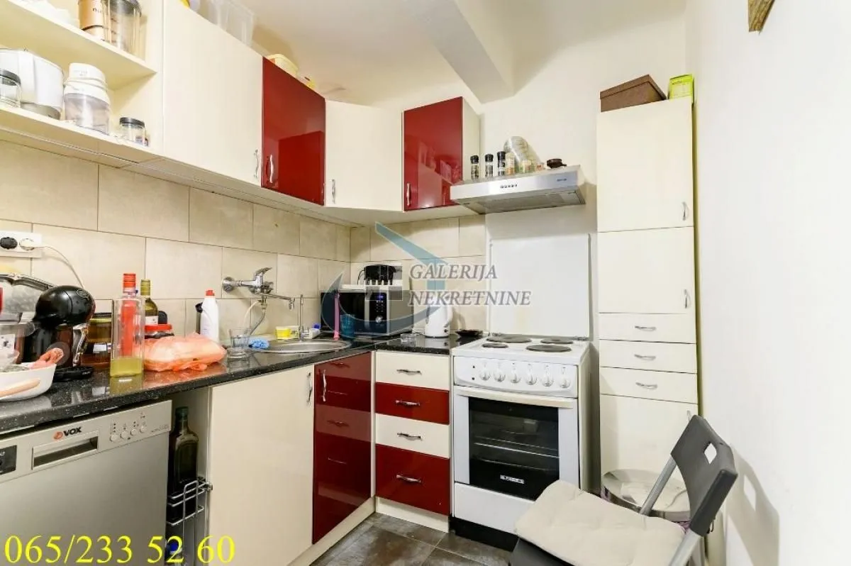 Prodaja, dvosoban stan, 44m², Stari Grad, Beograd