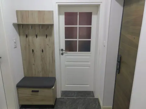 Izdavanje, jednosoban stan, 58m², Stari Aerodrom, Podgorica - image 6