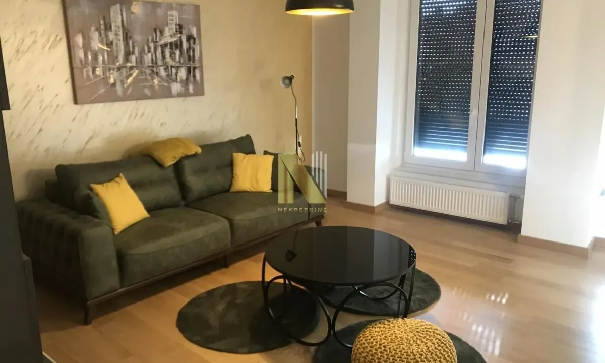 Izdavanje, dvosoban stan, 62m², Novi Sad, Srbija