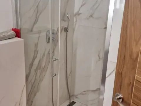 Izdavanje, trosoban stan, 79m², Stari Grad, Beograd - image 15