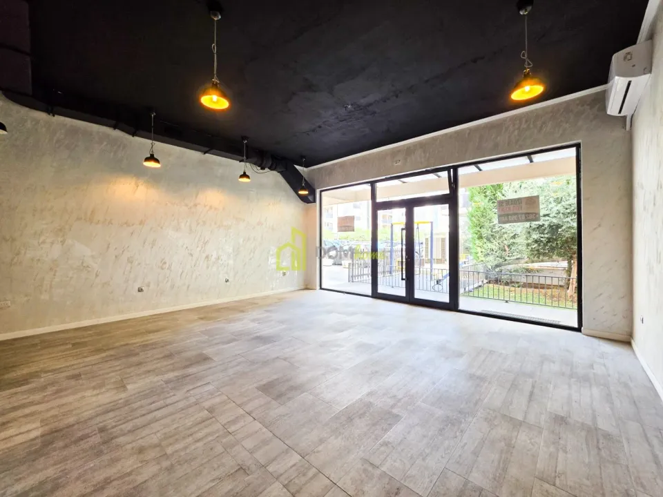 Rent, office space, 45m², City Kvart, Podgorica