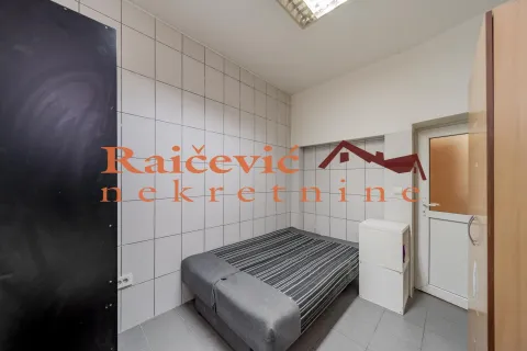 Prodaja, jednosoban stan, 38m², Zvezdara Sve Podlokacije, Beograd - image 15