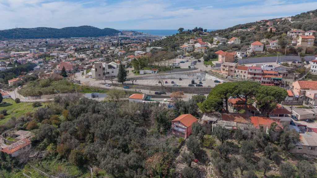 Sale, house, 560m², Stari Bar, Bar
