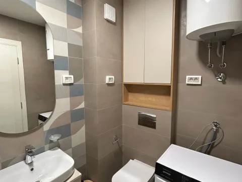 Rent, one bedroom apartment, 45m², Pobrežje, Podgorica - image 11