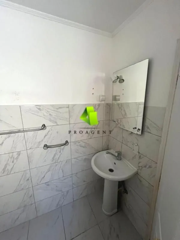 Izdavanje, poslovni prostor, 70m², Medijana, Niš