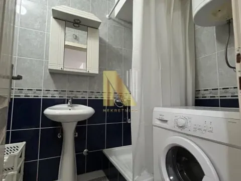 Izdavanje, garsonjera, 23m², Cara Dušana, Novi Sad Sve Podlokacije - image 7