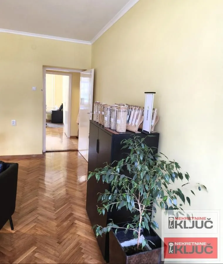 Izdavanje, trosoban stan, 68m², Kej, Novi Sad Sve Podlokacije