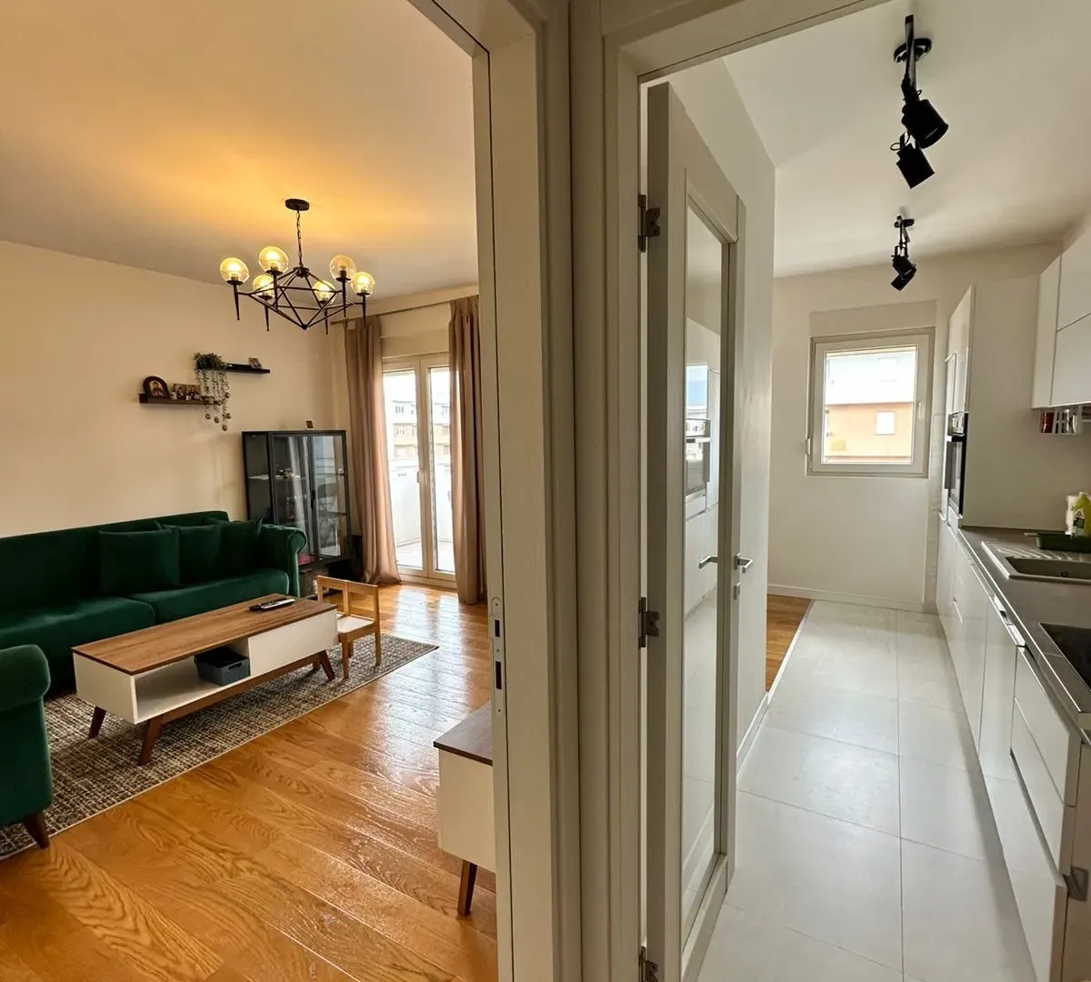 Rent, two bedroom apartment, 70m², Central Point, Podgorica