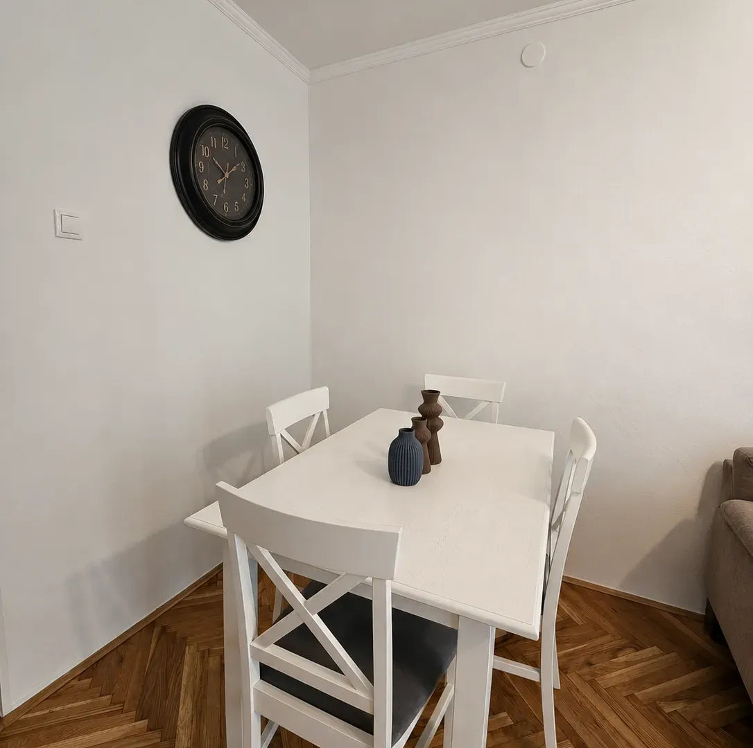 Rent, two bedroom apartment, 52m², Dubovica, Budva