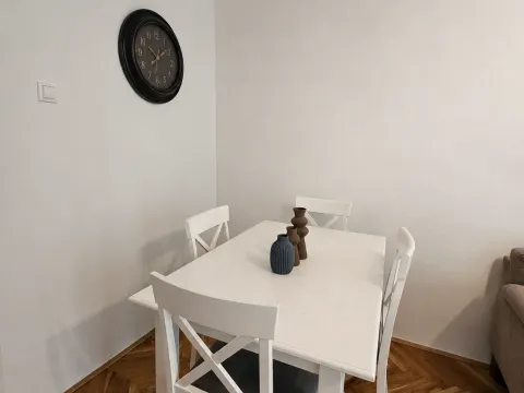 Rent, two bedroom apartment, 52m², Dubovica, Budva - image 8