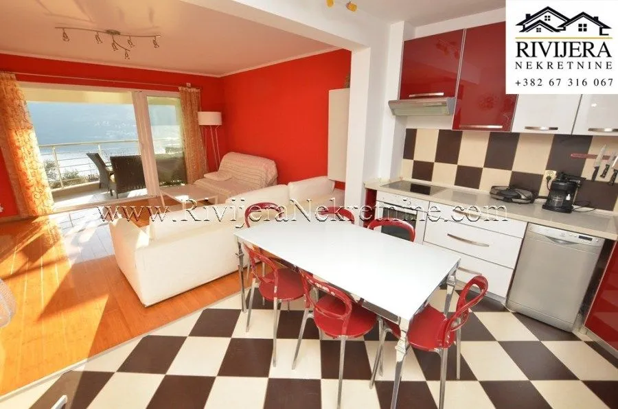 Sale, two bedroom apartment, 81m², Centar, Herceg Novi