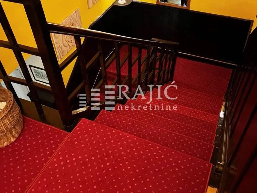 Rent, house, 125m², Savski Venac, Beograd
