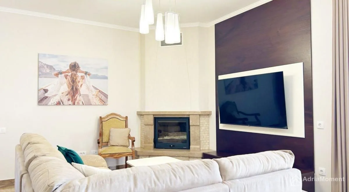 Sale, house, 240m², Šušanj, Bar