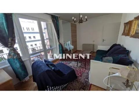 Izdavanje, trosoban stan, 65m², Vračar Hram, Vračar Sve Podlokacije - image 11