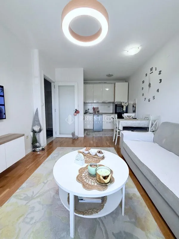 Sale, one bedroom apartment, 39m², Stari Aerodrom, Podgorica