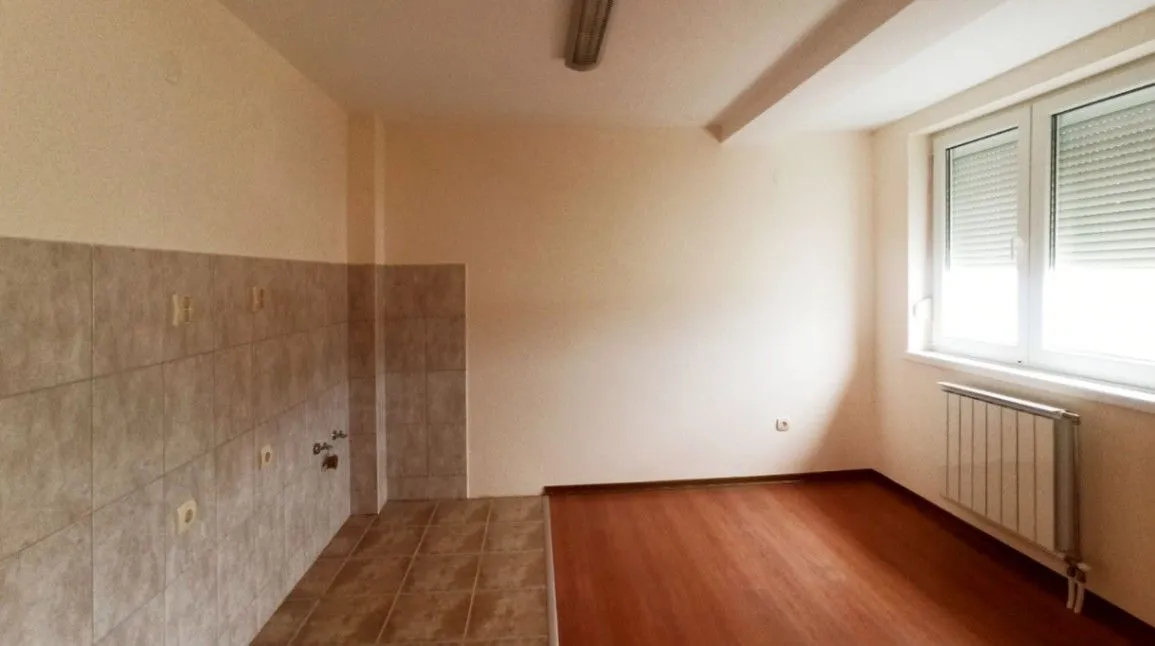 Prodaja, dvosoban stan, 77m², Banja Koviljača, Loznica