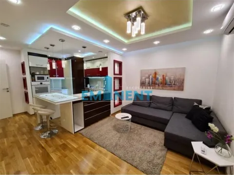 Rent, two bedroom apartment, 50m², Palilula Sve Podlokacije, Beograd