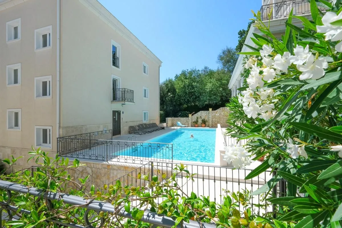 Prodaja, trosoban stan, 166m², Đenovići, Herceg Novi