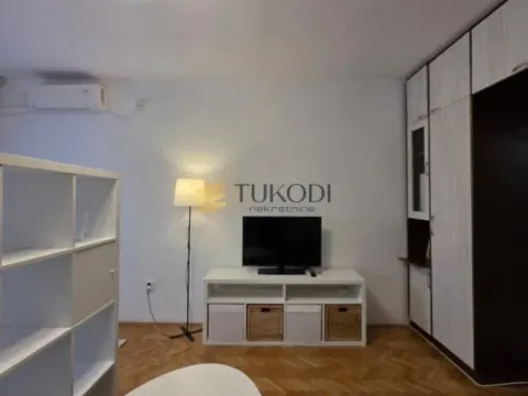 Rent, one bedroom apartment, 37m², Banovo Brdo, Beograd - image 4